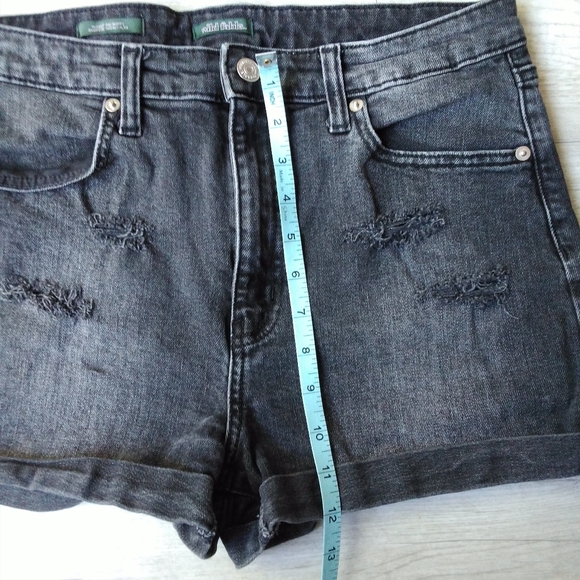 Wild Fable Black Jean Shorts Distressed | Size 10/30R - Picture 6 of 6